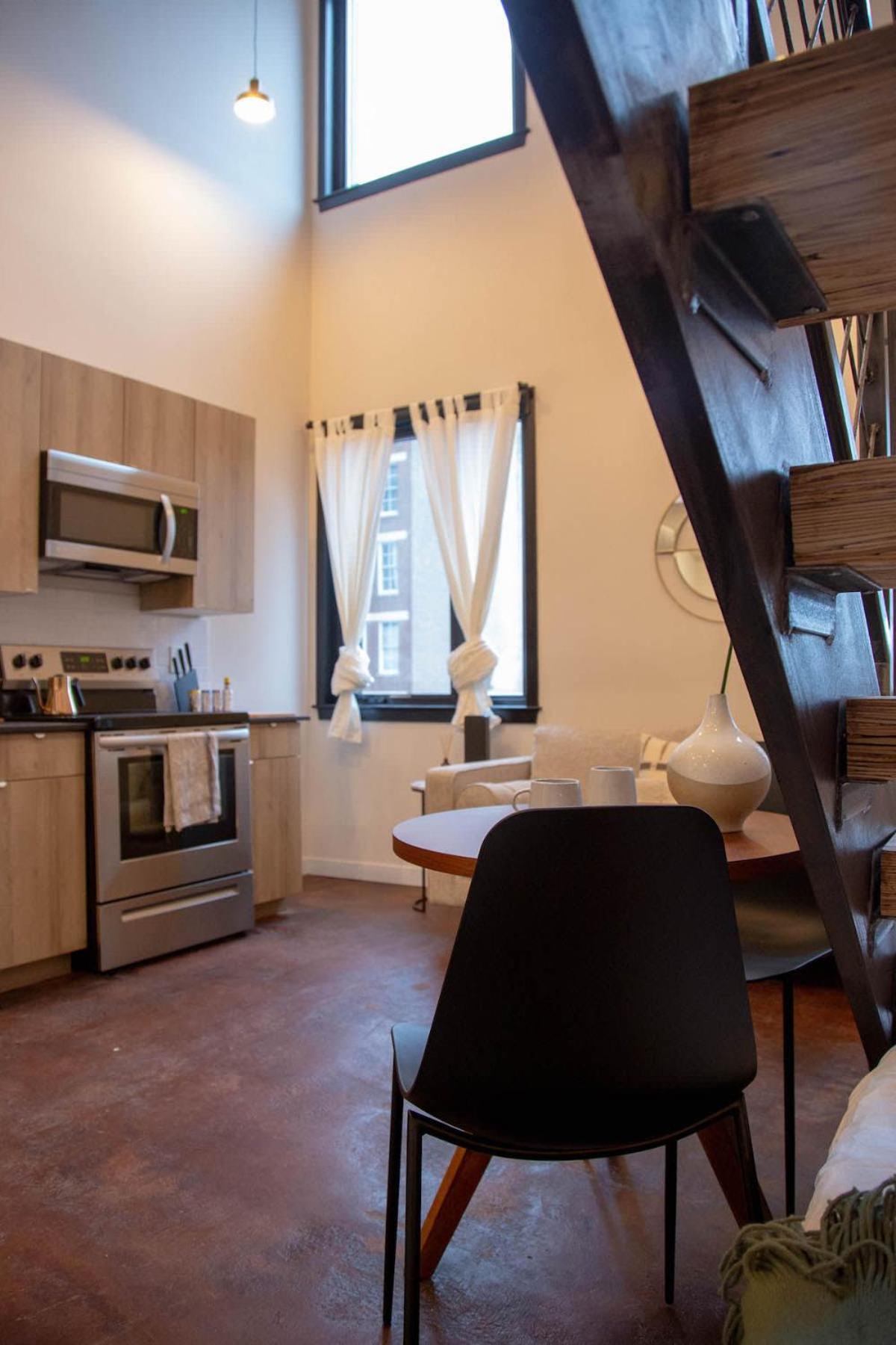 Reading Viaduct Loft, City Center, Contactless Check In 필라델피아 외부 사진